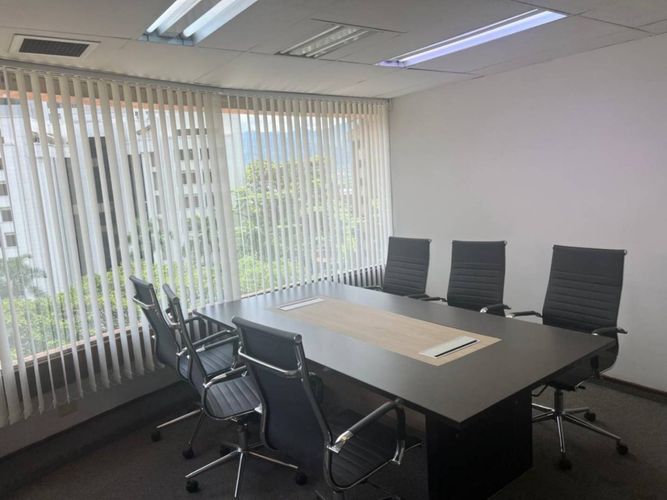 Oficina en arriendo en Milla De Oro, Medellín, 36 m² · foto 5 de 12