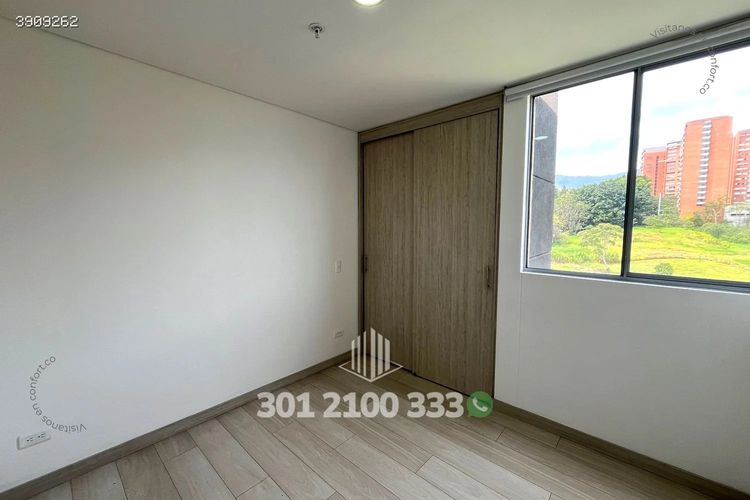 Apartamento de 2 alcobas en arriendo en Loma Del Escobero, Envigado, 70 m² · foto 18 de 20