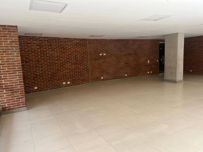 Oficina en arriendo en Castropol, Medellín, 136 m² · foto 8 de 21