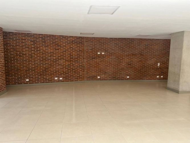 Oficina en arriendo en Castropol, Medellín, 136 m² · foto 9 de 21