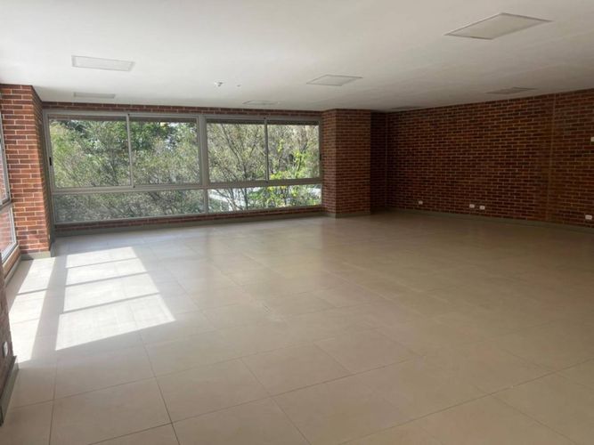 Oficina en arriendo en Castropol, Medellín, 136 m² · foto 14 de 21