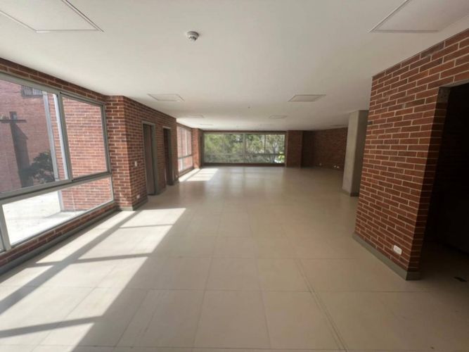 Oficina en arriendo en Castropol, Medellín, 136 m² · foto 16 de 21