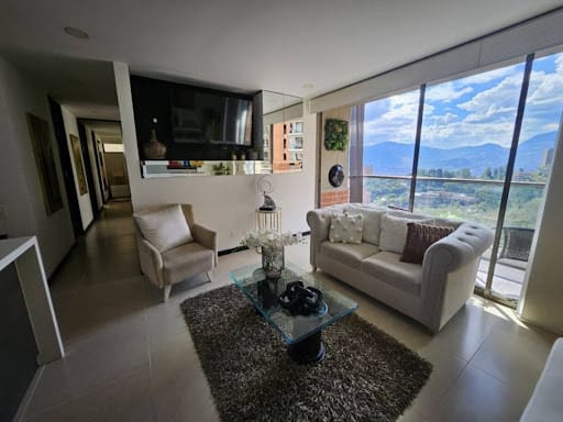 Apartamento de 3 alcobas en arriendo en Vía Las Palmas, Medellín, 78 m² · foto 3 de 24