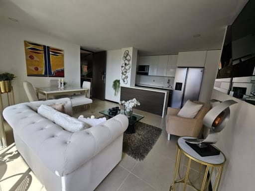 Apartamento de 3 alcobas en arriendo en Vía Las Palmas, Medellín, 78 m² · foto 5 de 24