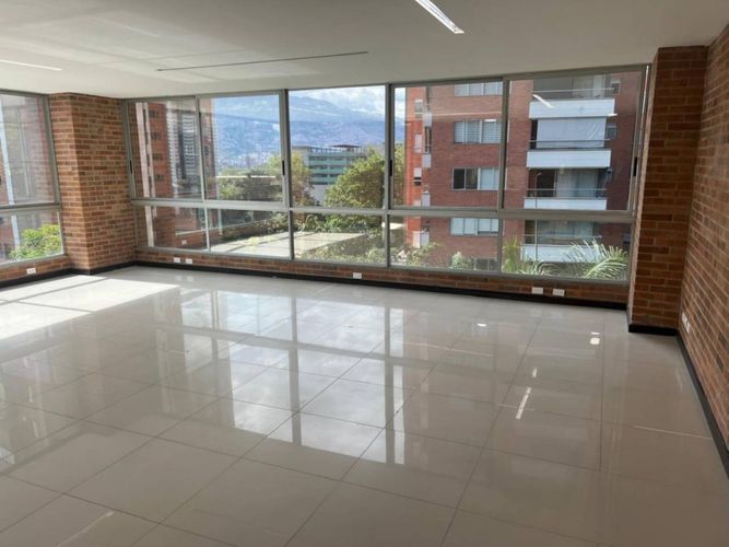 Oficina en arriendo en Loma De San Julian, Medellín, 64 m² · foto 10 de 18