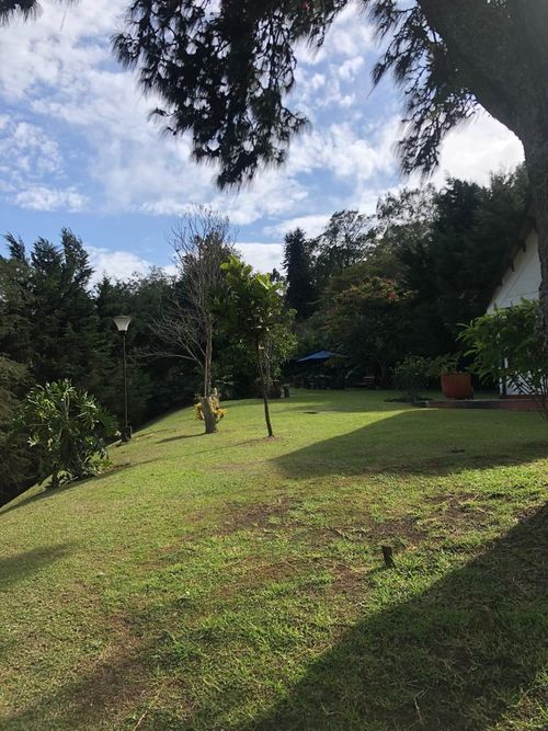 Casa de 4 alcobas en venta en El Saladito, Cali, 410 m² · foto 12 de 15