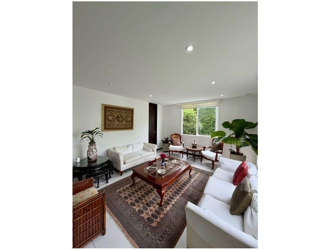 Casa de 4 alcobas en venta en Pance, Cali, 325 m² · foto 3 de 12