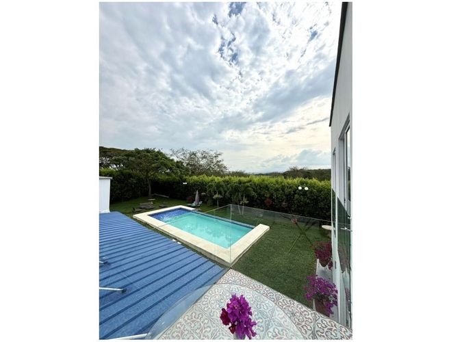 Casa de 4 alcobas en venta en Pance, Cali, 325 m² · foto 10 de 12