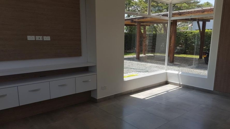 Casa de 4 alcobas en venta en La Morada, Jamundí, 444 m² · foto 6 de 11
