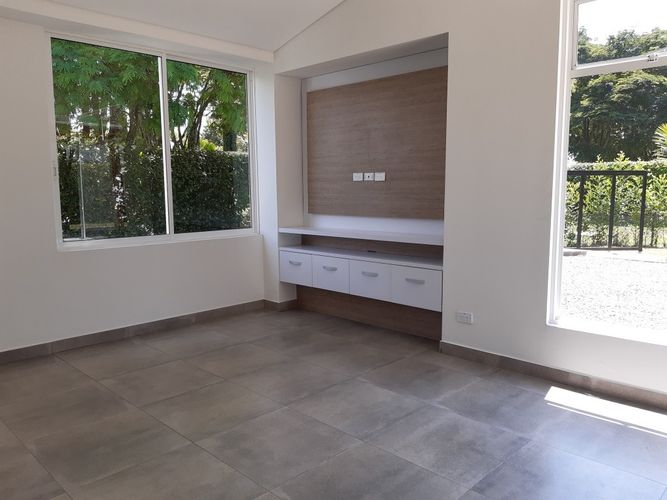 Casa de 4 alcobas en venta en La Morada, Jamundí, 444 m² · foto 5 de 11