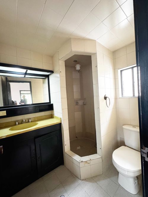 Casa de 3 alcobas en venta en Ilarco, Bogotá, 278 m² · foto 19 de 24