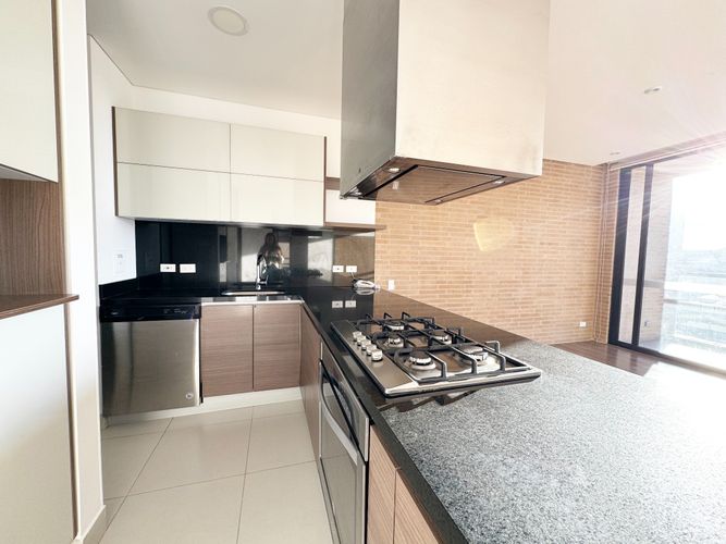 Apartamento en venta en Chico Norte, Bogotá · foto 4 de 17