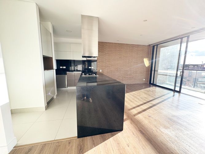 Apartamento en venta en Chico Norte, Bogotá · foto 5 de 17