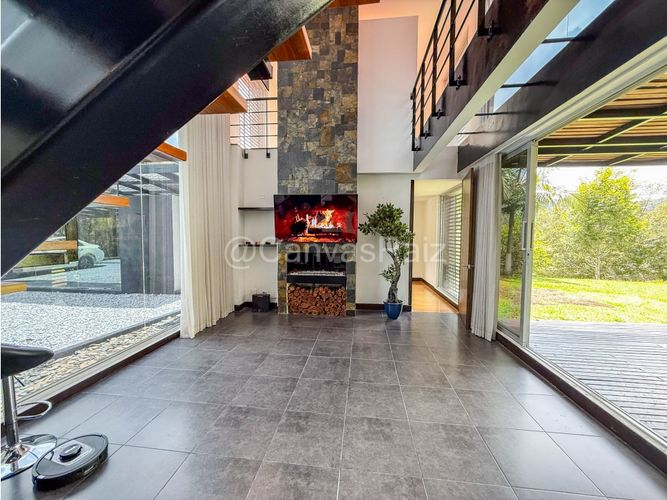 Casa de 4 alcobas en venta en Guayabito, El Retiro, 325 m² · foto 3 de 24
