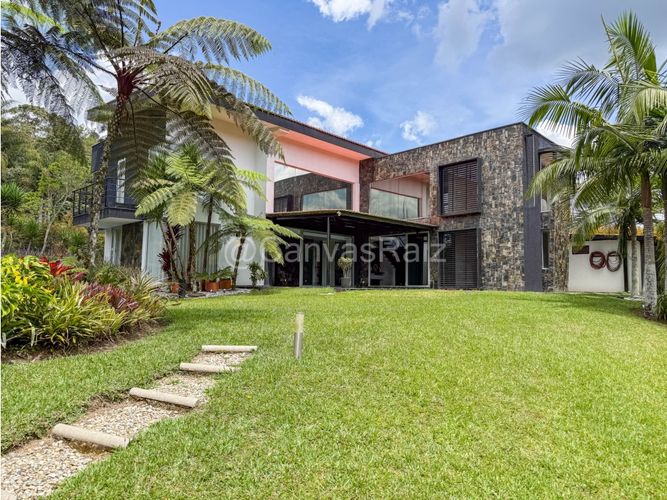 Casa de 4 alcobas en venta en Guayabito, El Retiro, 325 m² · foto 17 de 24