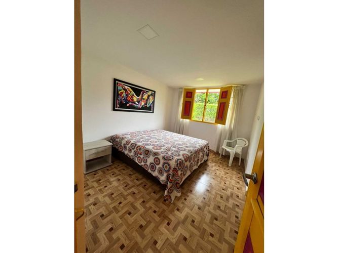 Casa de 4 alcobas en venta en Vía El Caimo, Armenia, 350 m² · foto 5 de 18