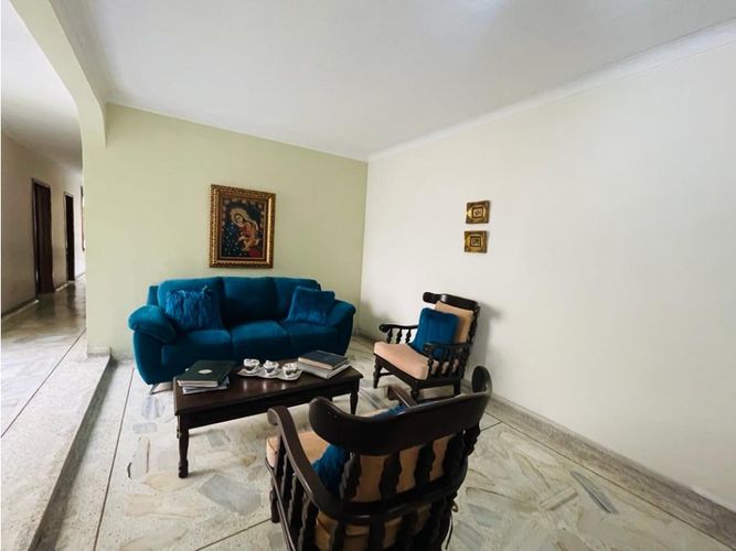 Casa de 4 alcobas en venta en San Fernando Viejo, Cali, 350 m² · foto 9 de 15