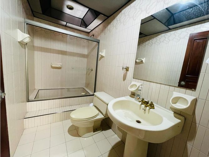 Casa de 4 alcobas en venta en San Fernando Viejo, Cali, 350 m² · foto 11 de 15