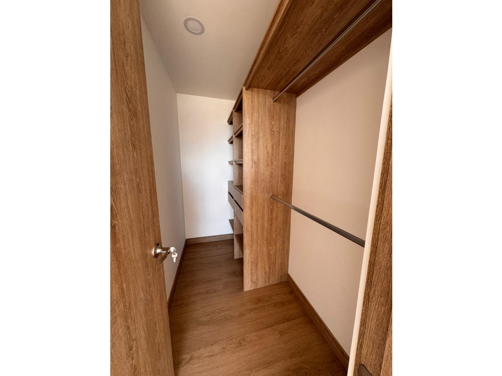 Apartamento en arriendo en Chipre, Rionegro · foto 15 de 17