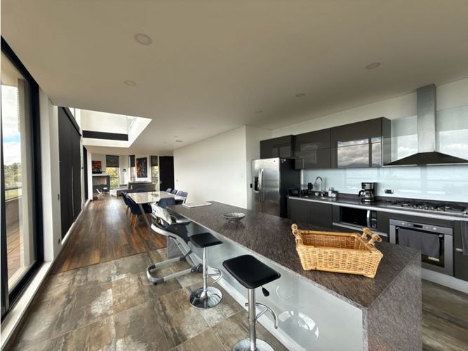 Casa de 4 alcobas en arriendo en Altos De Yerbabuena, Sopó, 800 m² · foto 2 de 20
