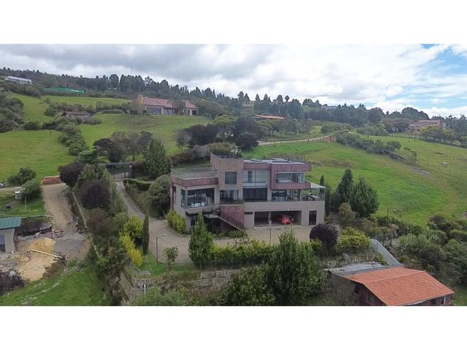 Casa de 4 alcobas en arriendo en Altos De Yerbabuena, Sopó, 800 m² · foto 20 de 20