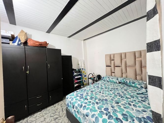 Casa de 5 alcobas en venta en Villa Colombia, Cali, 126 m² · foto 13 de 16