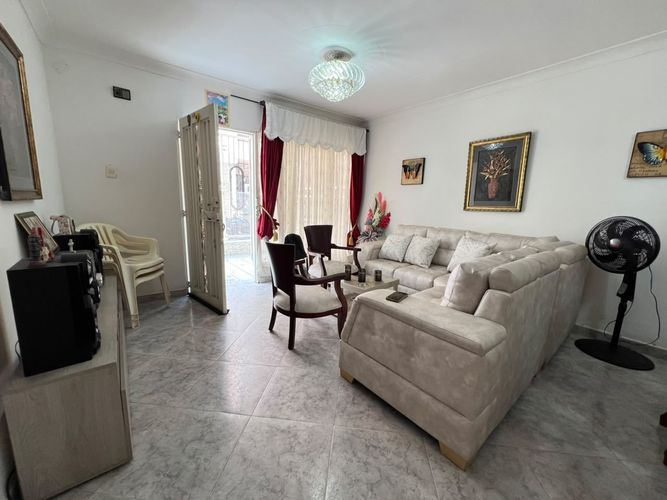 Casa de 5 alcobas en venta en Villa Colombia, Cali, 126 m² · foto 5 de 16