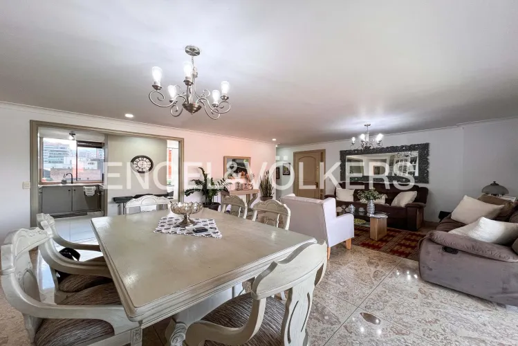 Apartamento en venta en Las Lomas No.1, Medellín · foto 4 de 18