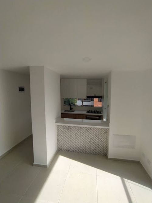 Apartamento de 2 alcobas en arriendo en Vegas De La Doctora, Sabaneta, 60 m² · foto 5 de 6