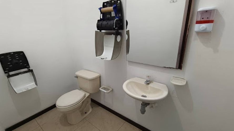 Bodega en arriendo en Aeropuerto, Rionegro, 405 m² · foto 9 de 12