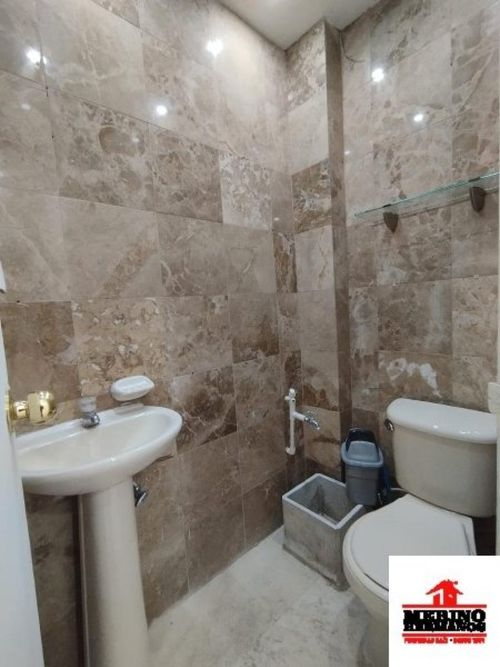 Local en arriendo en Los Colores, Medellín, 42 m² · foto 12 de 21
