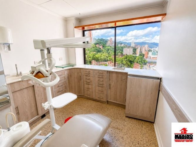 Consultorio en arriendo en San Diego, Medellín, 35 m² · foto 10 de 12