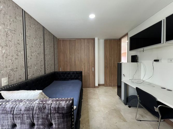 Apartamento de 3 alcobas en arriendo en El Poblado, Medellín, 130 m² · foto 7 de 13