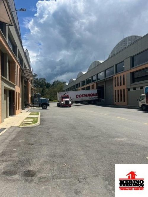 Bodega en arriendo en El Salado, Guarne, 1192 m² · foto 11 de 24