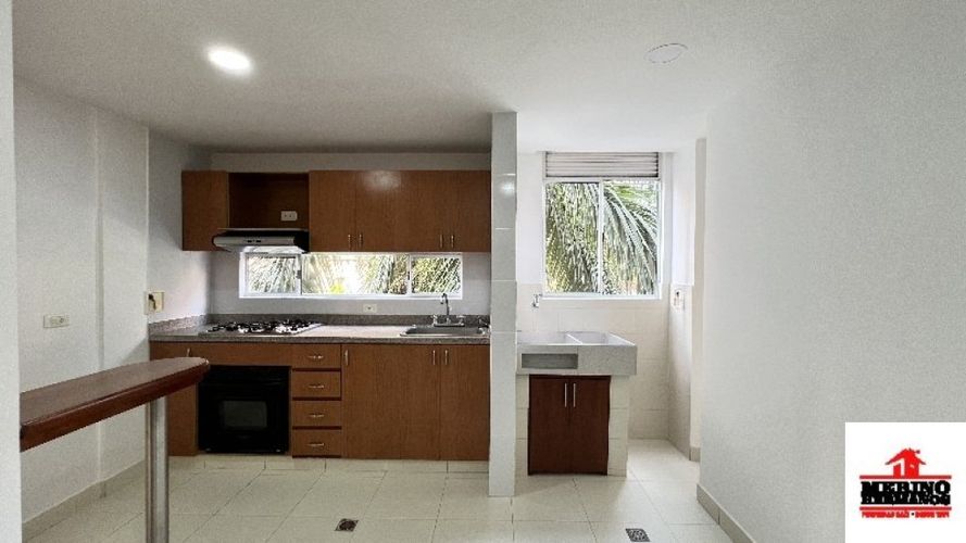 Apartamento de 3 alcobas en arriendo en Lorena, Medellín, 110 m² · foto 8 de 24