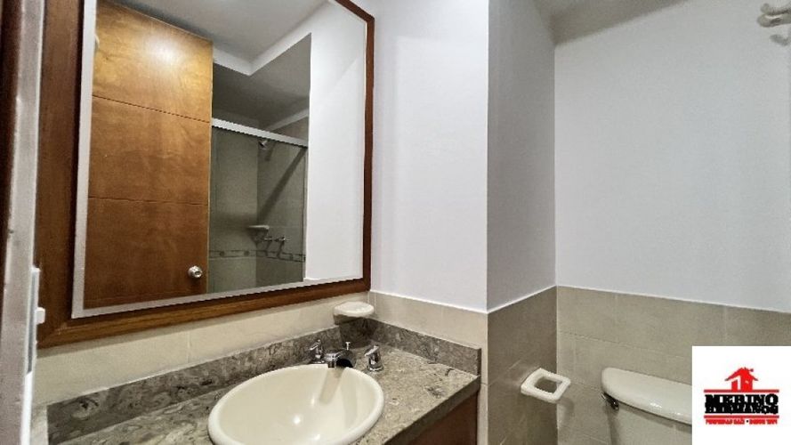 Apartamento de 3 alcobas en arriendo en Lorena, Medellín, 110 m² · foto 19 de 24
