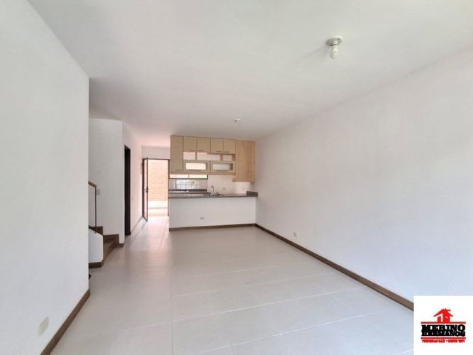 Casa de 3 alcobas en venta en Lomitas, La Ceja, 95 m² · foto 3 de 18