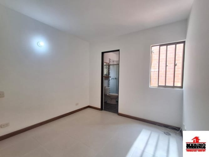 Casa de 3 alcobas en venta en Lomitas, La Ceja, 95 m² · foto 6 de 18