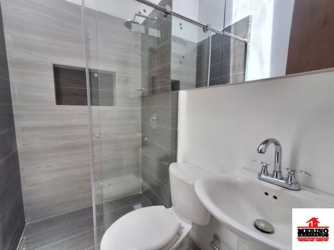 Casa de 3 alcobas en venta en Lomitas, La Ceja, 95 m² · foto 8 de 18
