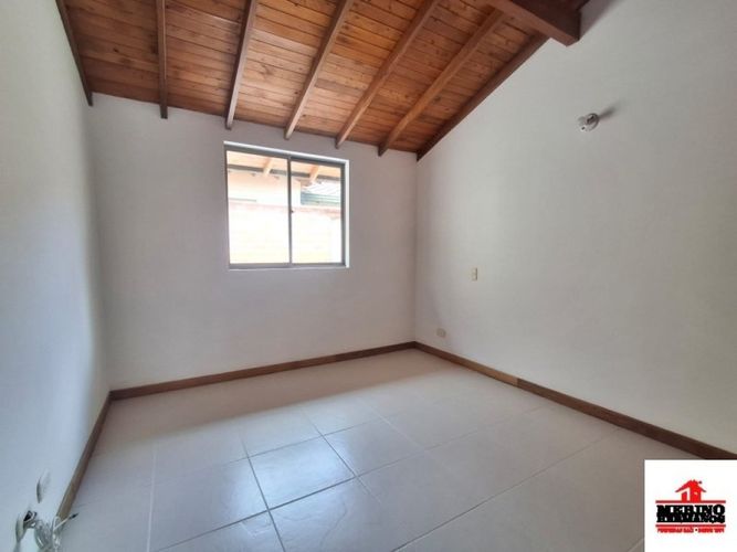 Casa de 3 alcobas en venta en Lomitas, La Ceja, 95 m² · foto 12 de 18