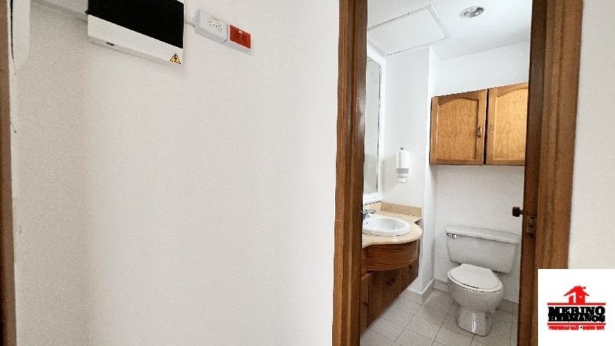 Consultorio en arriendo en La Mota, Medellín, 25 m² · foto 10 de 13