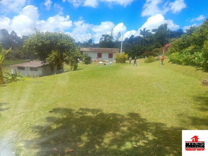 Casa de 3 alcobas en venta en Central, Marinilla, 150 m² · foto 6 de 24