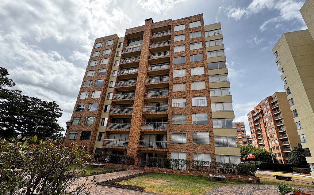 Apartamento en venta en Colina Campestre, Bogotá · foto 2 de 24