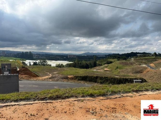 Lote en venta en Centro, Rionegro, 2000 m² · foto 3 de 18