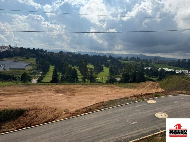 Lote en venta en Centro, Rionegro, 1008 m² · foto 3 de 20
