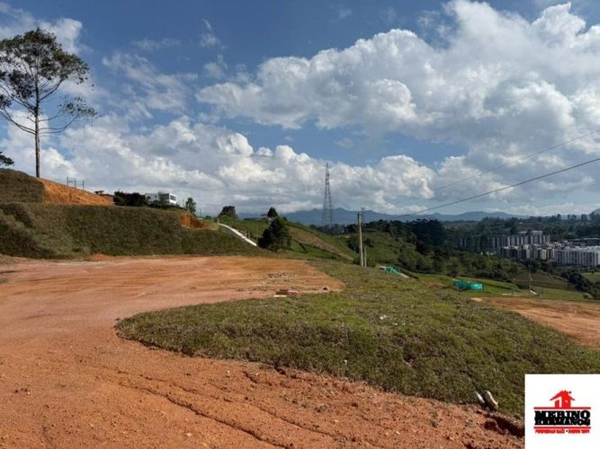 Lote en venta en Centro, Rionegro, 1008 m² · foto 5 de 20
