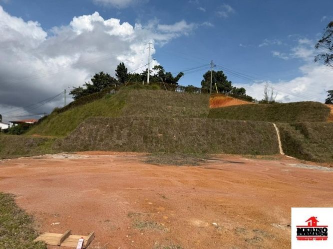 Lote en venta en Centro, Rionegro, 1008 m² · foto 8 de 20