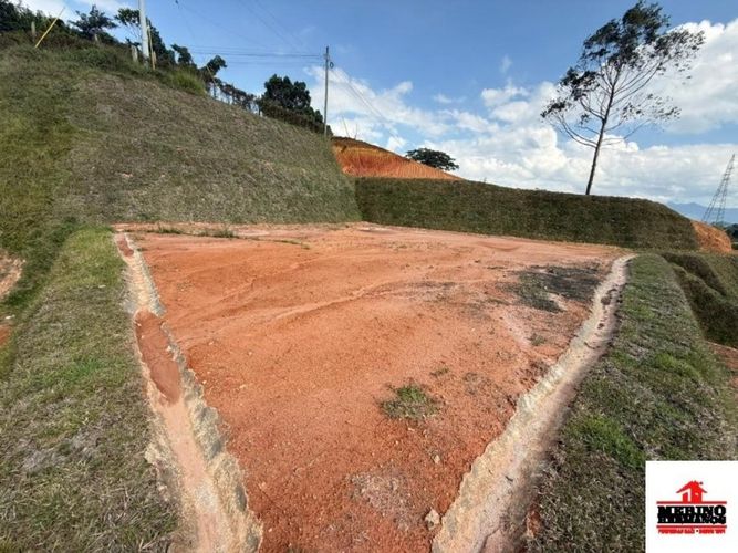 Lote en venta en Centro, Rionegro, 1008 m² · foto 9 de 20