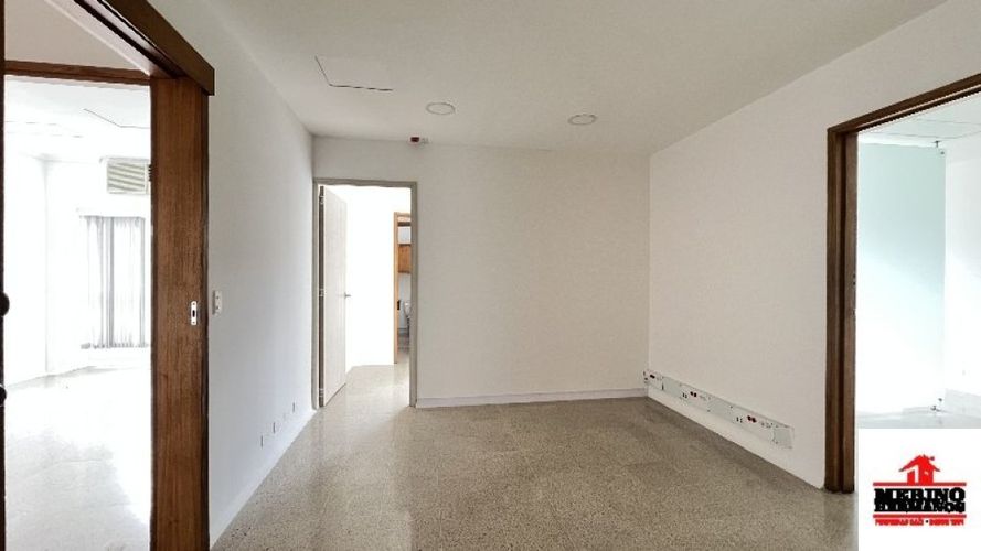 Consultorio en arriendo en La Mota, Medellín, 25 m² · foto 3 de 12