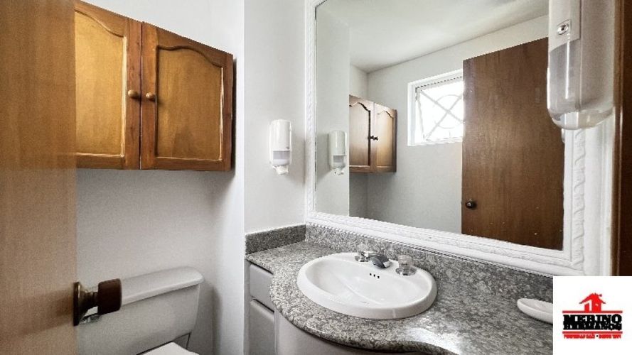 Consultorio en arriendo en La Mota, Medellín, 25 m² · foto 6 de 12